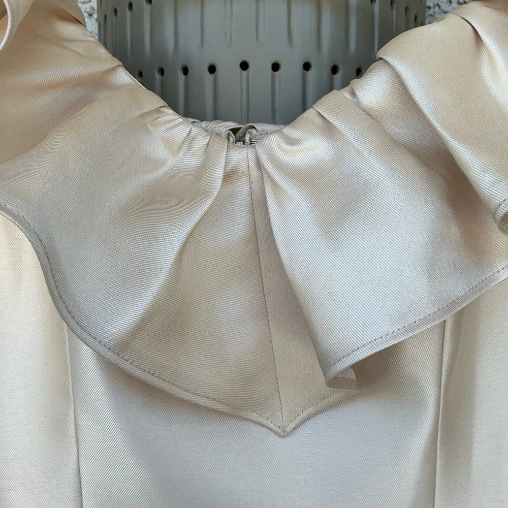 NWT Alfred Sung Off-The-Shoulder Ruffle Satin Trumpet Gown Dress Size 6 D836 - Picture 11 of 14